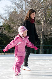 PHOTO: girl ice skating