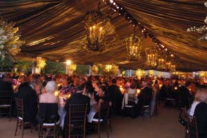 PHOTO: seated dinner event