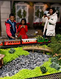 PHOTO: Family at Wonderland Express