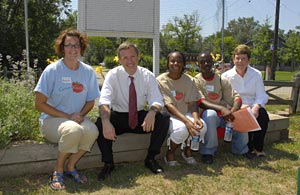PHOTO: North Chicago Green Youth Farm