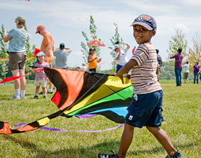 PHOTO: boy with kite