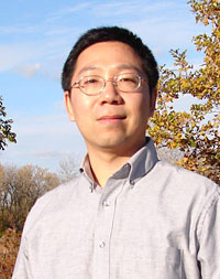 PHOTO: Jianwu Tang