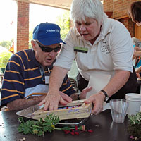 PHOTO: papermaking with flowers