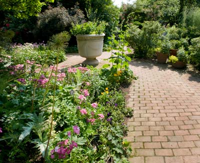 PHOTO: Cottage Garden