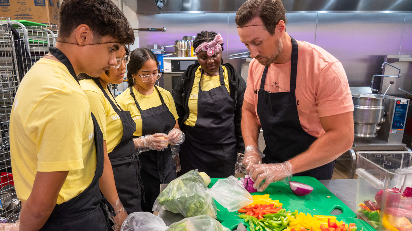 Windy City Harvest learning nutrition workshop