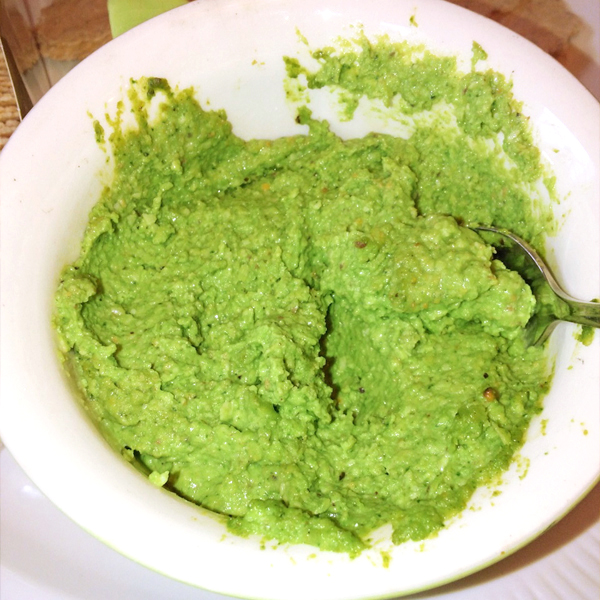 Fresh Pea Pesto