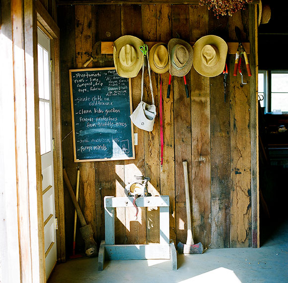 Blackberry Farm barn