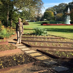 Lisa Hilgenberg at the White House Garden