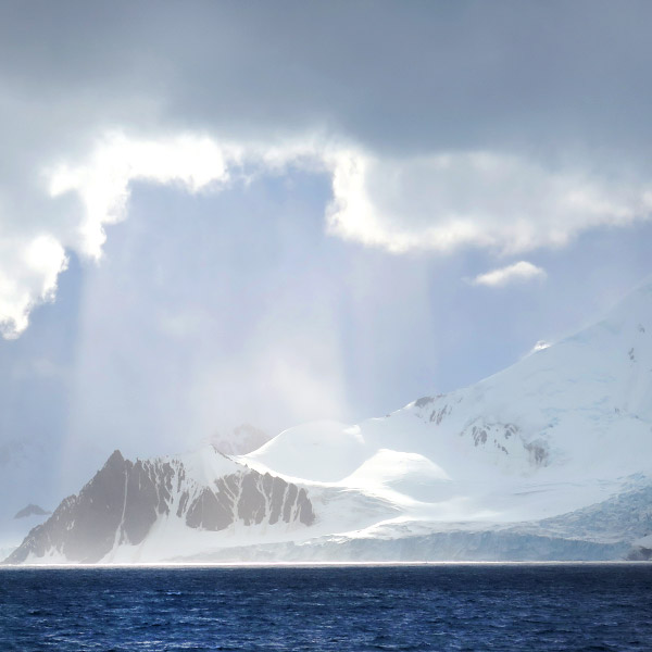 A Journey to Antarctica for Women in STEMM