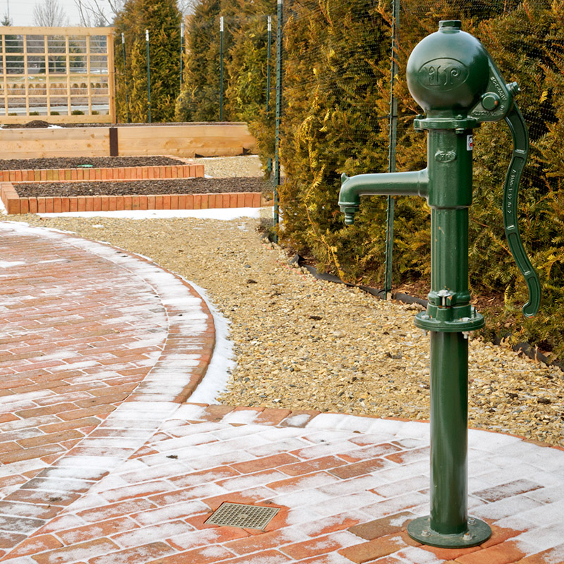 Grunsfeld Children's Garden - winter