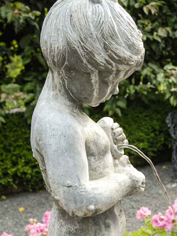 sculpture Otto Girl
