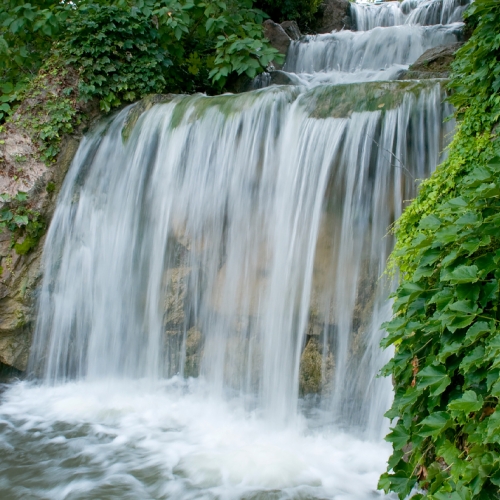 Photographing the Waterfall Garden – Photography Class