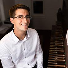 Carillonneur Joey Brink