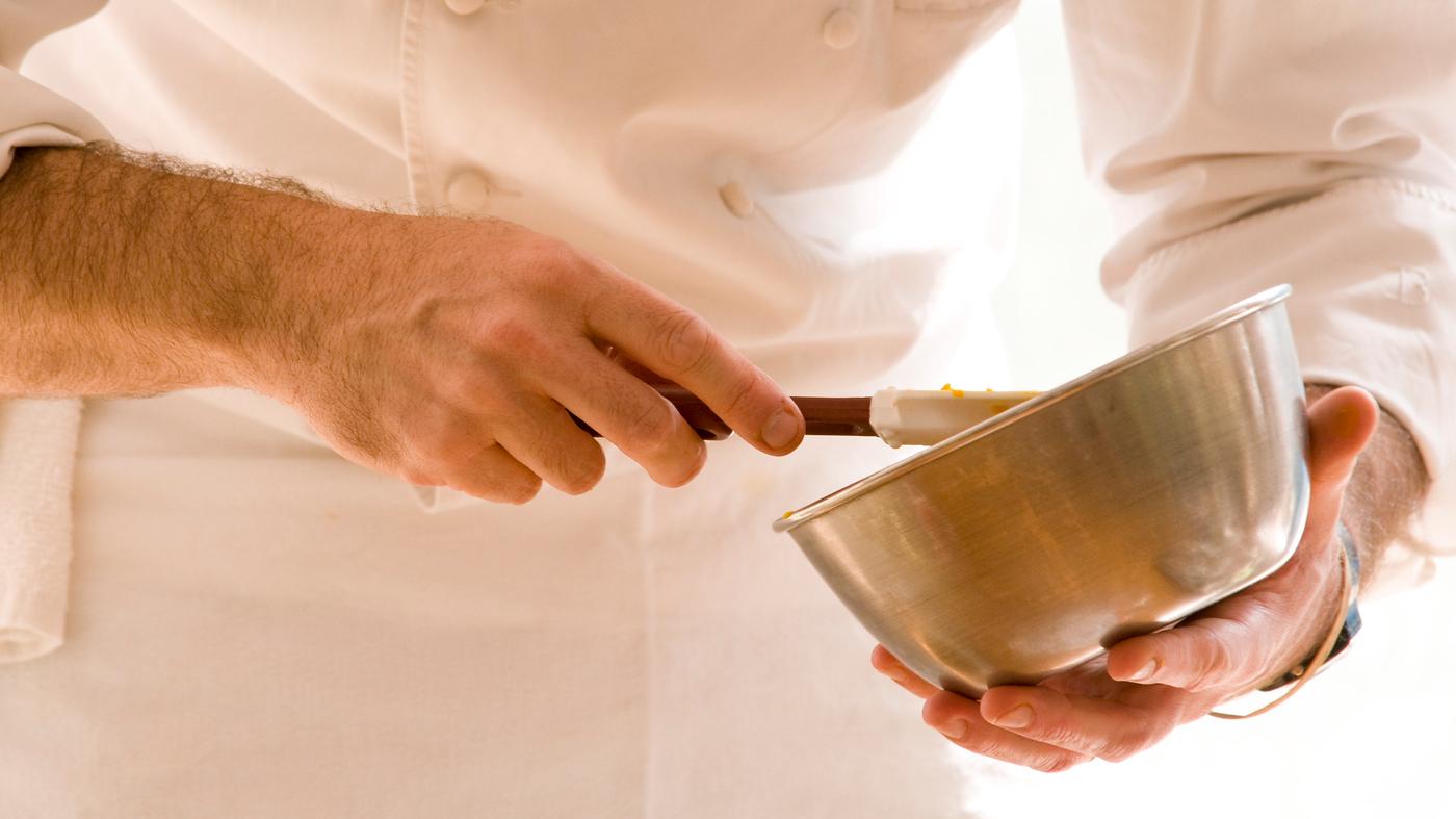 Cooking mixing ingredients