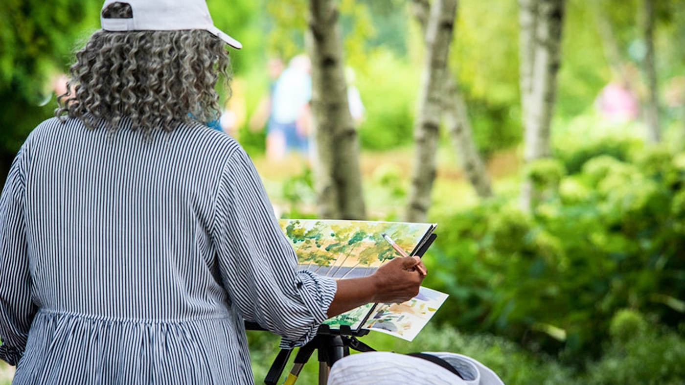 Learning Botanical Arts Painting
