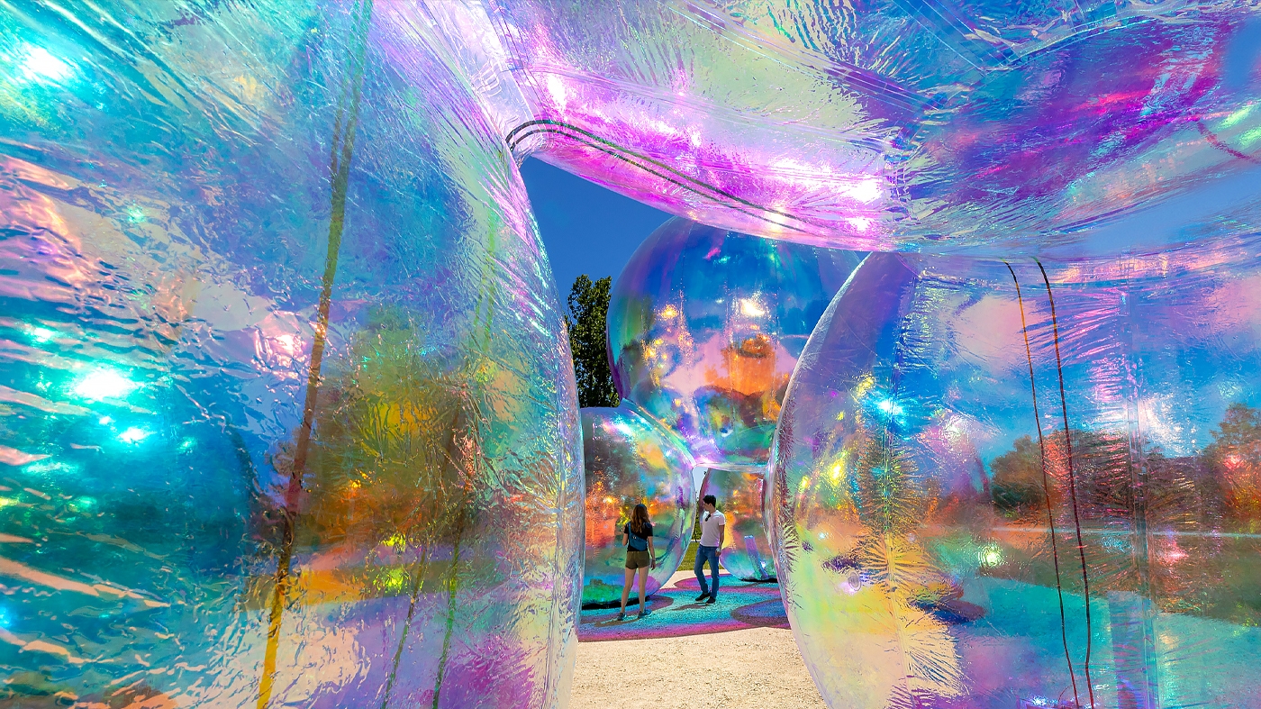 Shimmering Summer – Carousel