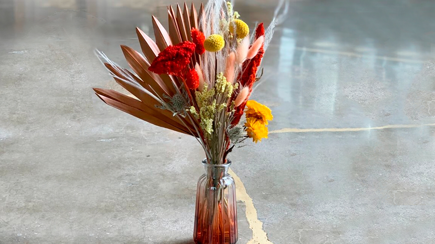 Learning Botanical Arts Dried Flower Arrangement