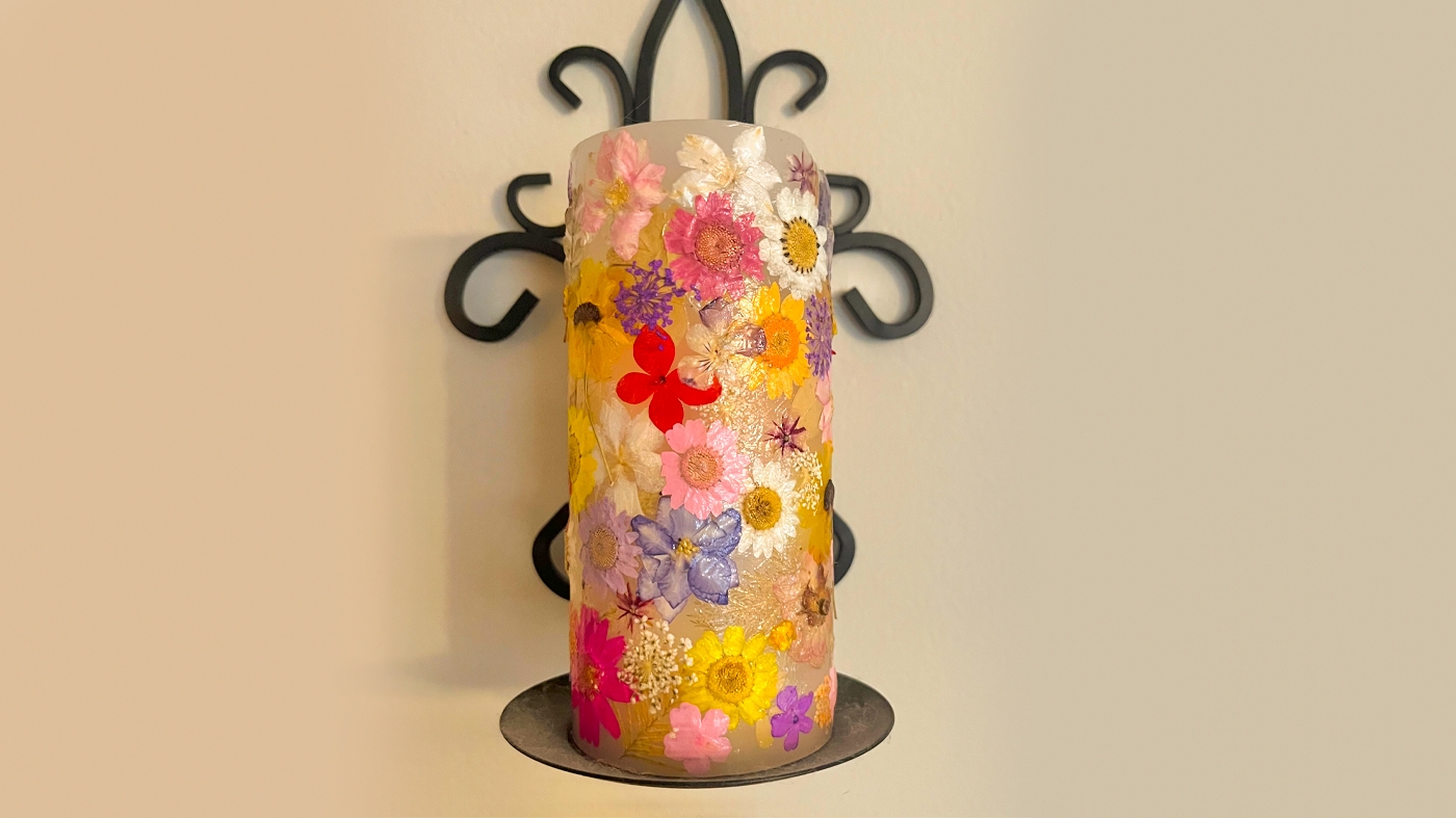 Learning Botanical Arts Flower Candle