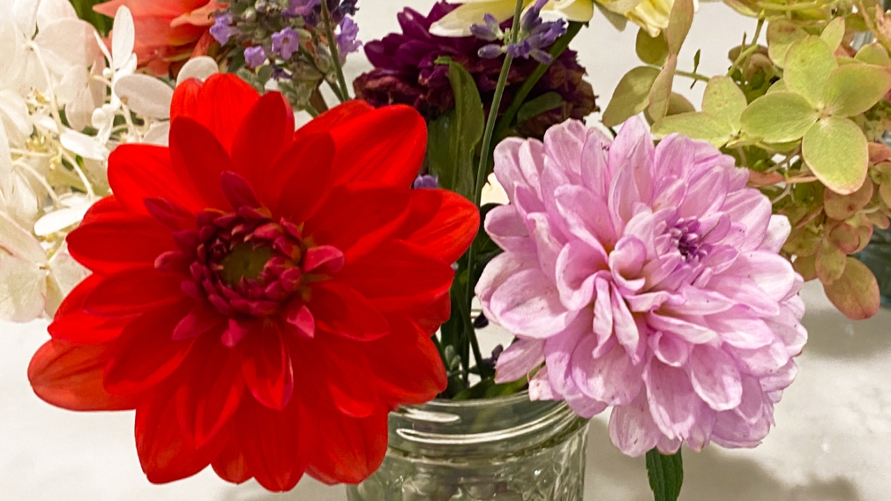 late summer flower arrangement
