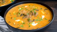 Hungarian Mushroom Soup